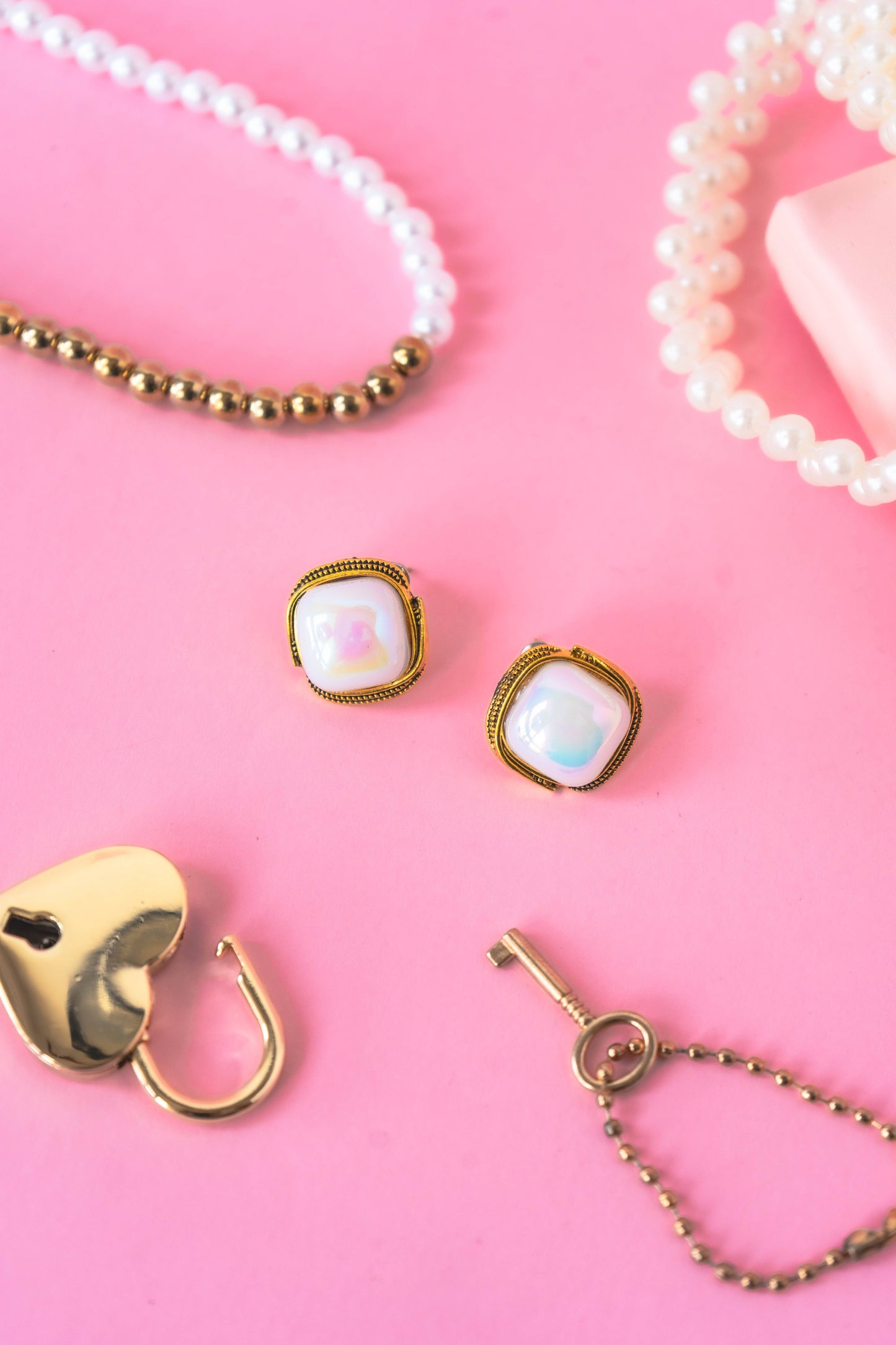 Gold Trim Pearl Square Stud Earrings