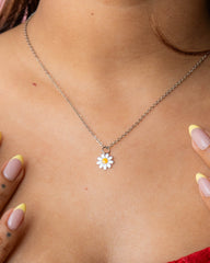 Daisy Charm Necklace